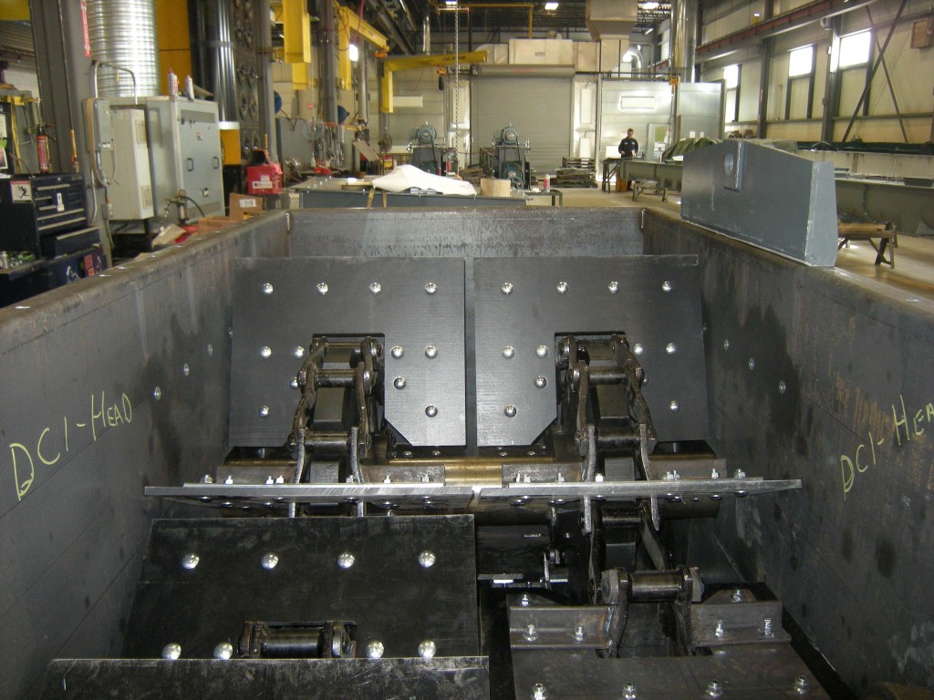 drag conveyor industrial material handling